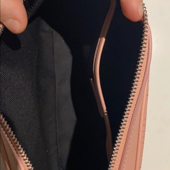 COPY - burberry quilted lamb skin camera bag : bl… - Picture 4 of 5